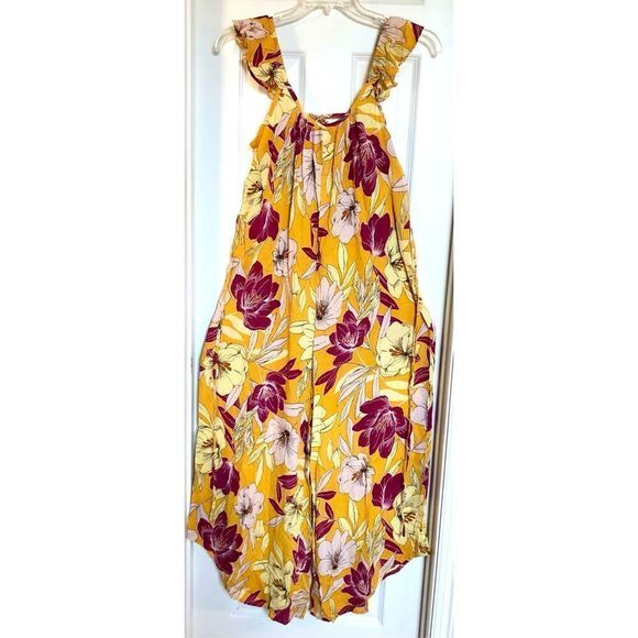 BAND OF GYPSIES COLLECTIVE - NWT  “Euphoria” Gold Floral Wide-Leg Jumpsuit. Sz M - Picture 3 of 16
